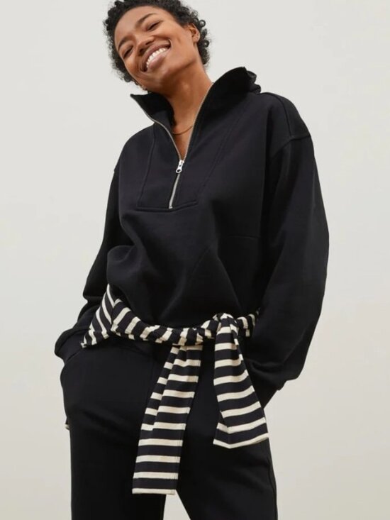 Everlane Tops - Everlane track 1/2 half zip sweatshirt black cotton